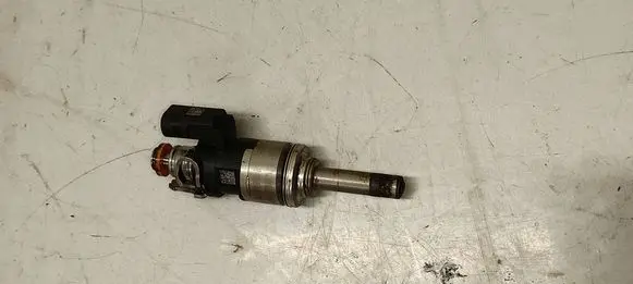 Ford Kuga III Fuel injector HX7G9F593BC