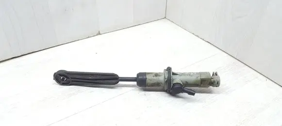 Renault Laguna II Clutch master cylinder
