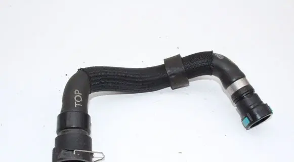 Land Rover Discovery Sport Engine coolant pipe/hose GJ328B160AA