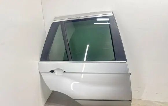 BMW X5 E53 Rear door 