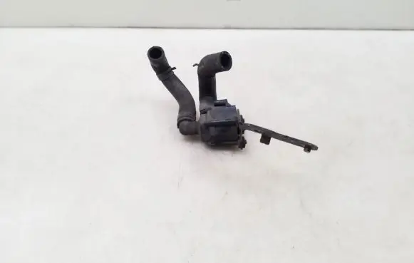Volkswagen Caddy Electric auxiliary coolant/water pump 5N0965561