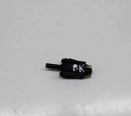 Mercedes-Benz 190 W201 Brake pedal sensor switch A0015458714