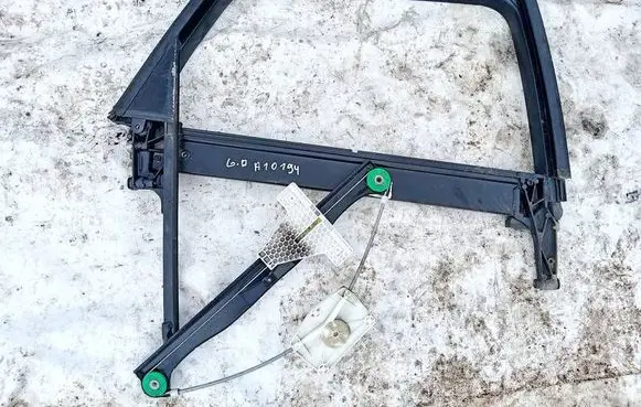 Audi A3 S3 8P Rear door window/glass frame 8P4839630 8P4.839.630