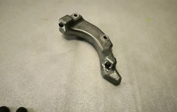 Volvo XC60 Engine mounting bracket 31401869