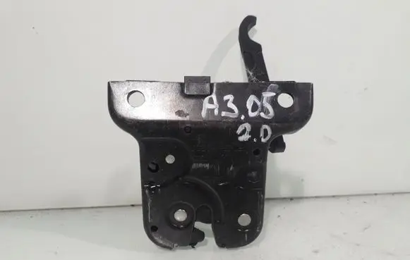 Audi A3 S3 8P Tailgate/trunk/boot lock/catch/latch 8P3827469A