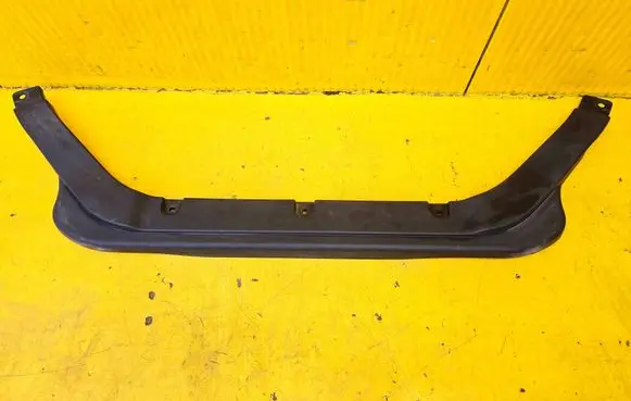 Volvo XC60 Engine bonnet/hood lock trim molding 31407990