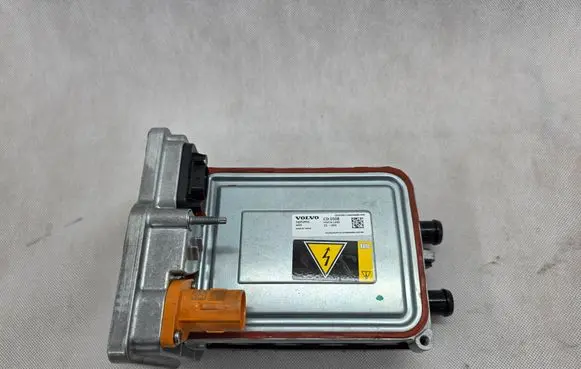 Volvo XC40 Voltage converter inverter 32352953 SPEED32352953 32352951