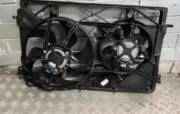 Renault Trafic III (X82) Radiator set 214816680R 93868357 618190640713