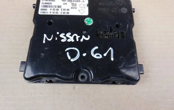 Nissan Qashqai Air conditioner control unit module 277604EA0C 5HB01202921