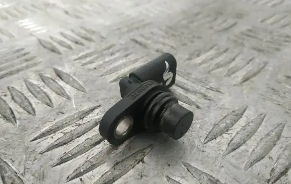Mercedes-Benz GLA W156 X156 Crankshaft position sensor A2709050400