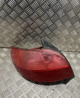 Peugeot 206 Rear/tail lights 16411609