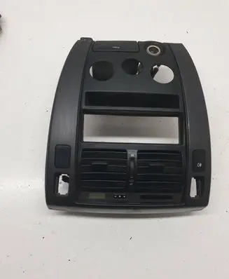 Hyundai Tucson JM Climate control/heater control trim U026373800 945102E901 847422E100