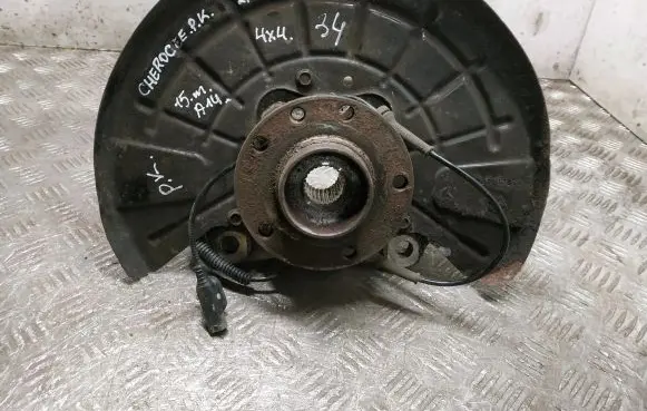Jeep Cherokee Front wheel hub 04877889AC