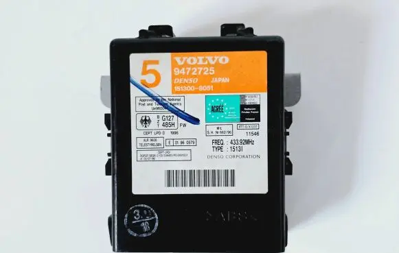 Volvo S70 V70 V70 XC Immobilizer control unit/module 9472725 1513008051