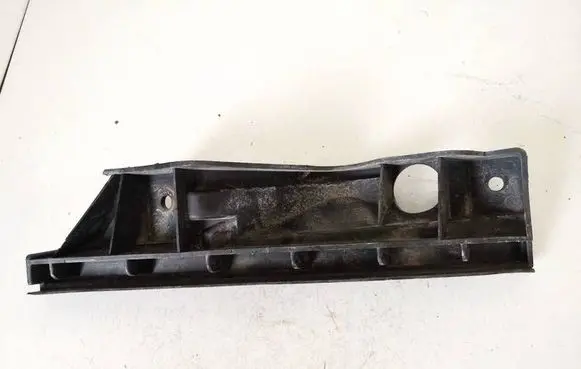Volkswagen Touran I Front bumper mounting bracket 1t0807890a