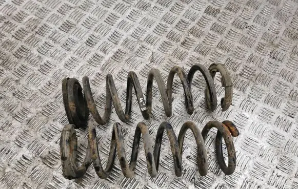 Citroen C-Crosser Rear coil spring
