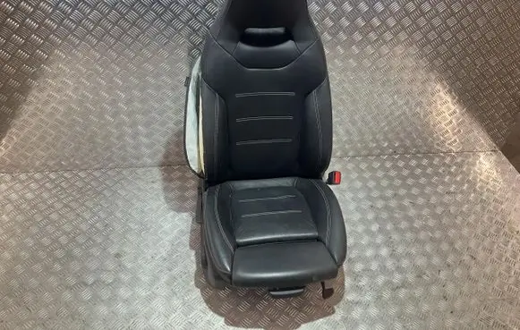 Mercedes-Benz CLA C118 X118 Front passenger seat TM23977
