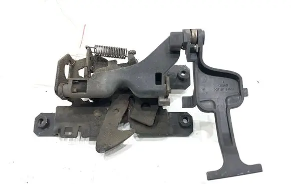 Mercedes-Benz B W245 Engine bonnet/hood lock/catch 