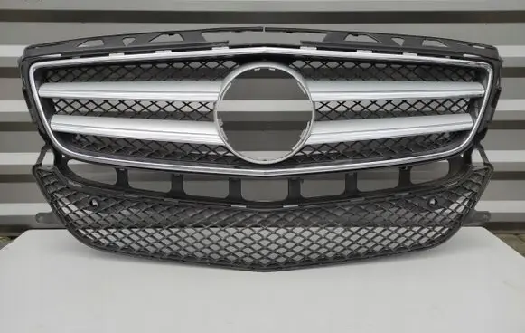 Mercedes-Benz CLS C218 X218 ACC Distronic radar sensor grill/trim A2188850023