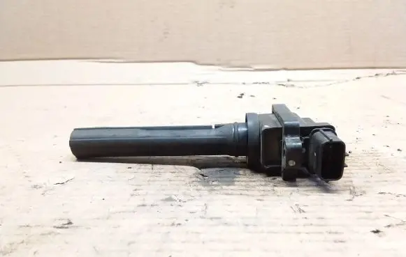 Suzuki Grand Vitara I High voltage ignition coil 3341077E2