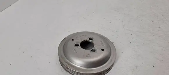 Audi Q7 4M Water pump pulley 059121031S