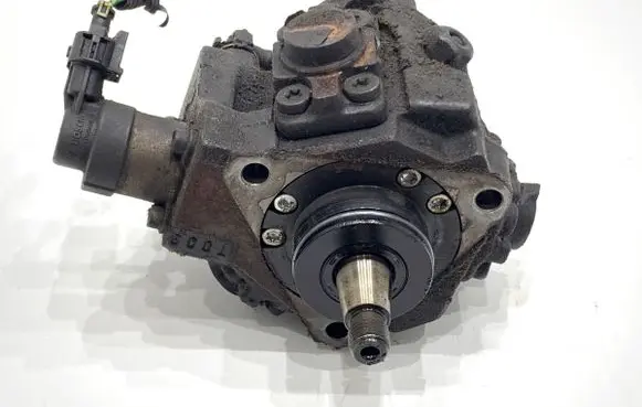 KIA Ceed Fuel injection high pressure pump 331002A420