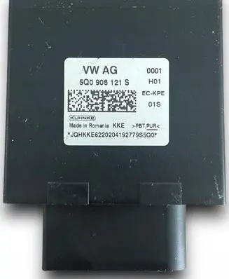 Seat Leon IV Fuel pump relay 5Q0906121S