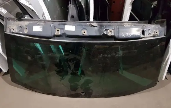 Volkswagen Touareg I Rear windscreen/windshield window 