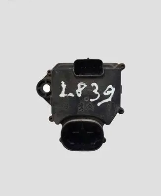 Citroen C4 I Picasso Coolant fan relay 9658508980