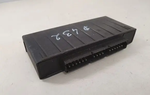 BMW 5 E34 Comfort/convenience module 8350347