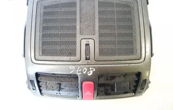 Toyota Auris 150 Dash center air vent grill