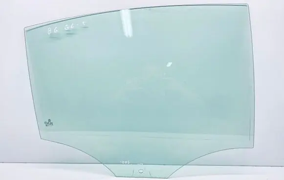Volkswagen PASSAT B6 Rear door window glass 3C5845026