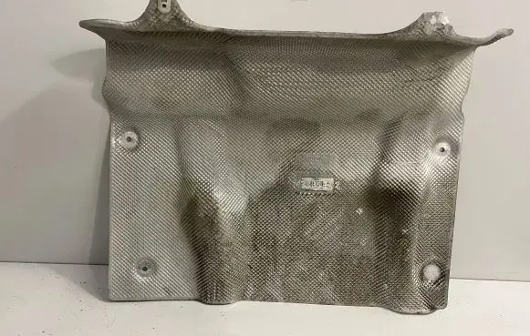 BMW M5 F90 Heat shield in engine bay 8082059