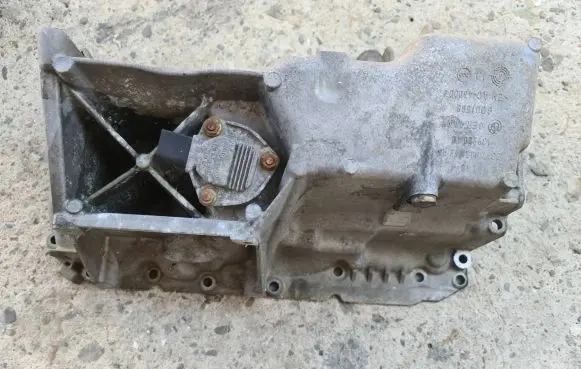 BMW X3 E83 Oil sump 7803072 GD01508 13992011