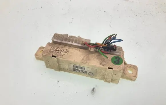 KIA Ceed Door central lock control unit/module 919402H130 14021N AK61116