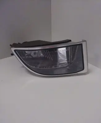 Toyota Land Cruiser (J120) Front fog light 8121160150 8121160151