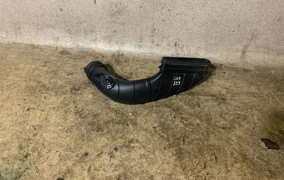 BMW X5 E70 Air intake duct part 7812264