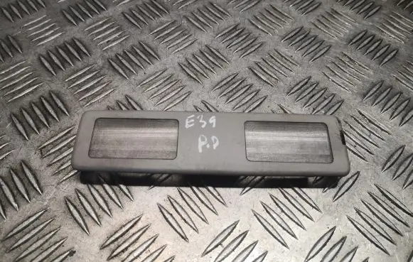 BMW 5 E39 Front seat light 134542