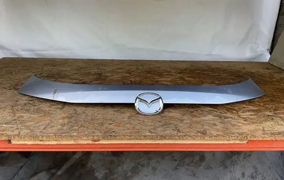 Mazda CX-5 Tailgate trim KB7W50811 K3006