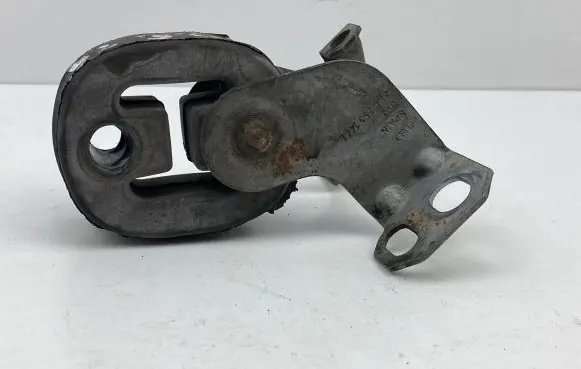 Audi Q5 SQ5 Muffler mount bracket/holder 8K0253144F