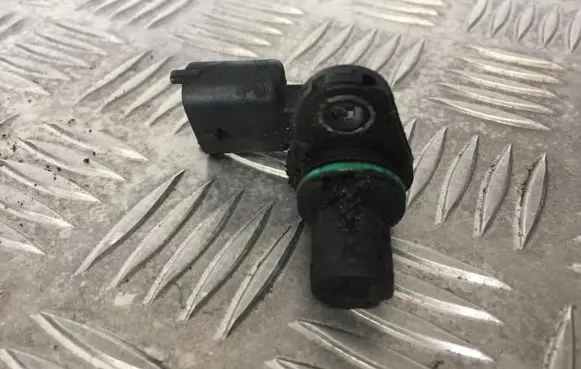 Opel Astra H Camshaft position sensor 55352609