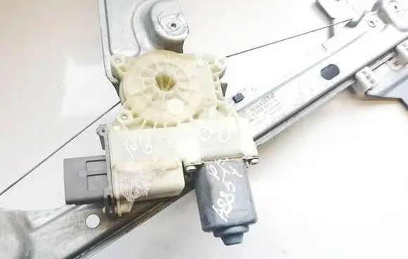 Peugeot 5008 Front door window regulator motor 914238100