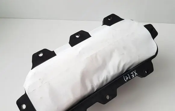 Jaguar XE Passenger airbag GX73044A74BE