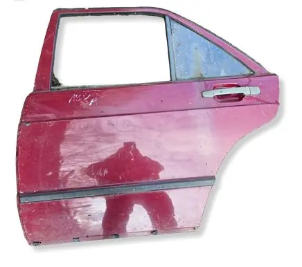Mercedes-Benz 190 W201 Rear door 