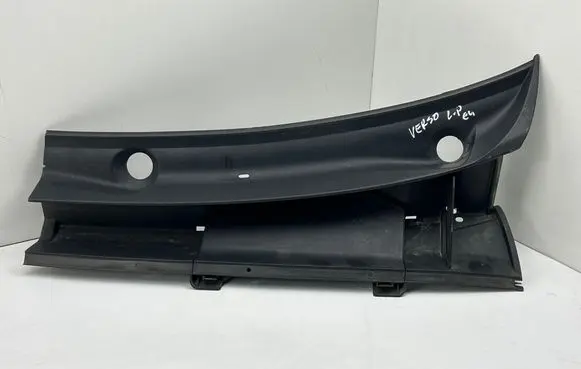 Toyota Verso Wiper trim 557830F020