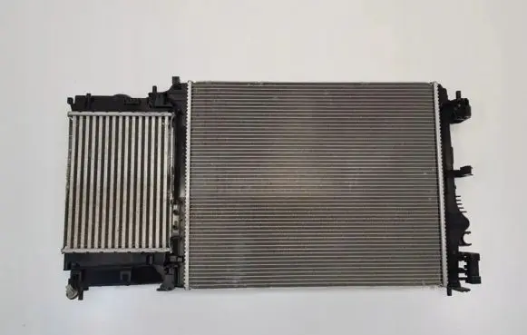 Renault Megane IV Intercooler radiator
