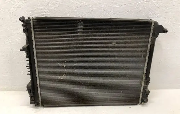 Maserati Levante Coolant radiator LX853001