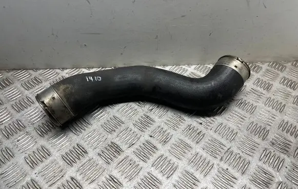 Mercedes-Benz C W204 Intercooler hose/pipe A2045282182
