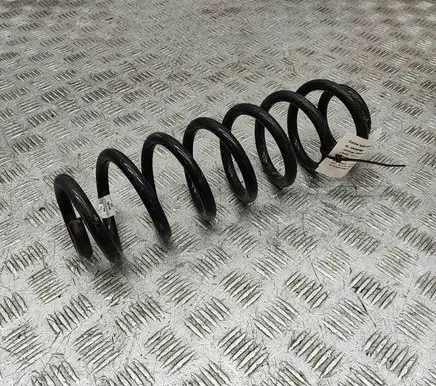 Volkswagen Golf VII Rear coil spring 5Q0511115BJ