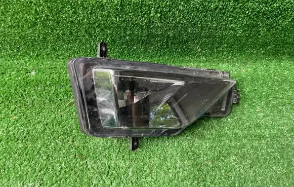 Volkswagen Golf Sportsvan LED Daytime headlight 